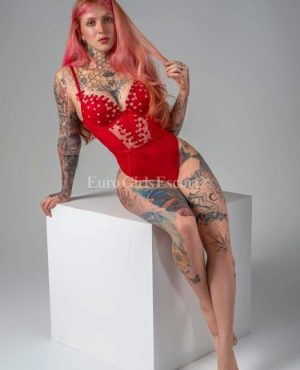 Alice,

                agency
                Vanilla sugar image 547414