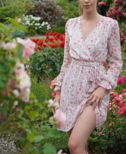 Emma,

                independent image 548376