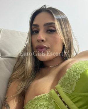 Jennifer,

                agency
                Deserex image 548459