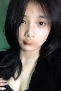 Lyly,

                independent image 548653