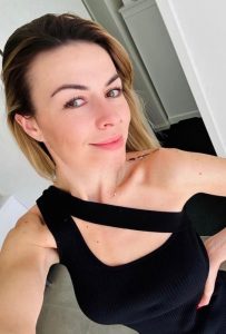 Nikki,

                independent image 549334