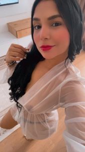 Violeta,

                independent image 549616