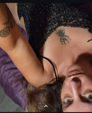 Karina,

                independent image 549821