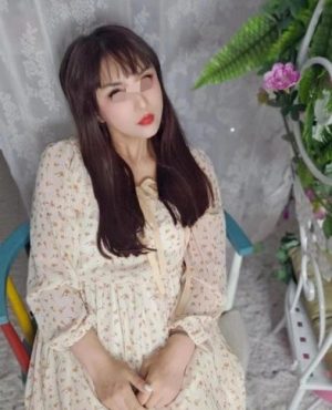 Zarina,

                independent image 550075