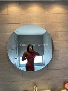 Sarah,

                independent image 550406