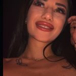 Selena,
independent image 551263