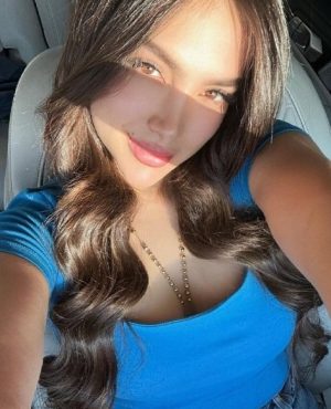 Mailisa,

                independent image 551677