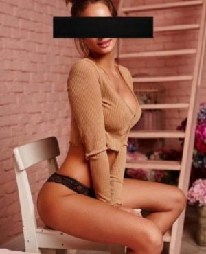 Hattie, agency Horny Escorts in Chelmsford, photo 2