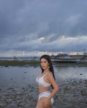 Tamara,
                independent image 553089