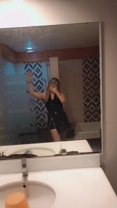 Sue,

                independent image 553094