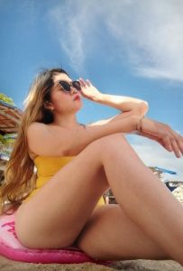 Chloe Viviene,

                independent image 553126