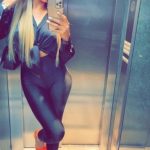 Eva,
independent image 553371