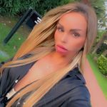 Eva,
independent image 553372