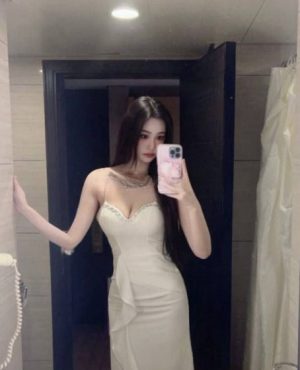 Ziyi,
                agency
                HK Angel Club image 553929