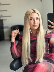 Elarosse,

                independent image 554991