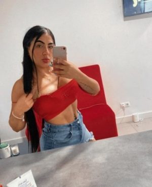 Anita,
                independent image 555688