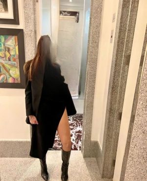 Bella,

                independent image 556214