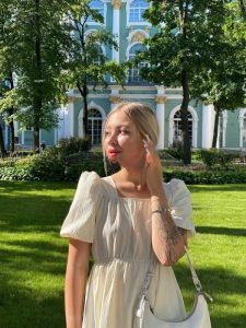 Olga,

                agency
                Deep Vip Agency image 556305