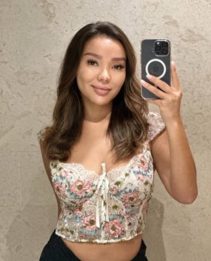 Karolina,

                independent image 556864