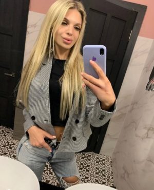 Sasha,
                agency
                Night star agency image 556957