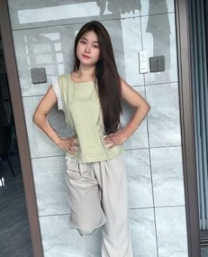 Yiyi, independent in Podgorica, photo 2