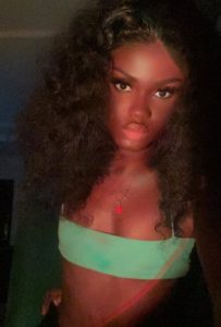 Rachealine,

                independent image 557659