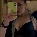 Adele,
independent image 558209
