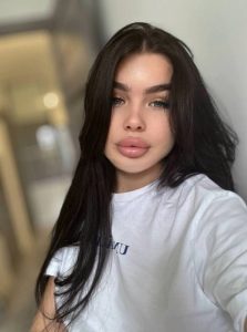 Layla,

                agency
                Best Girls UA image 558743