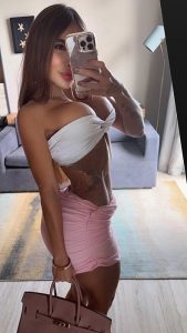 Eva,

                independent image 559021