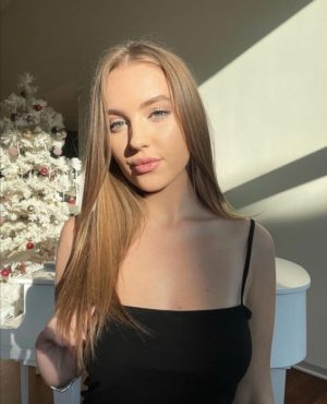 Alina,
                agency
                Escort in Oslo image 559586