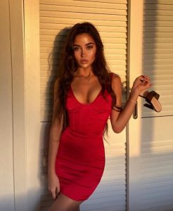 Valya,

                agency
                Sweet Heart image 560489