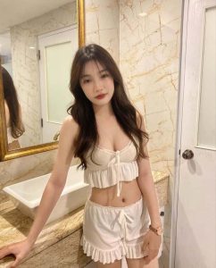 My Escort Profile (Even Sexier First-Person Version) image 570661