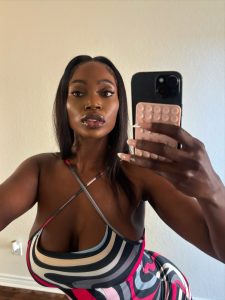 I’m always available to have fun image 570825