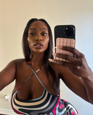 I’m always available to have fun image 570825