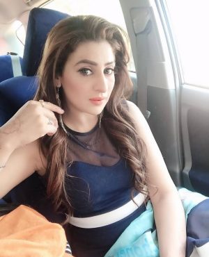 NISHA LAVISH in Lahore, photo 3