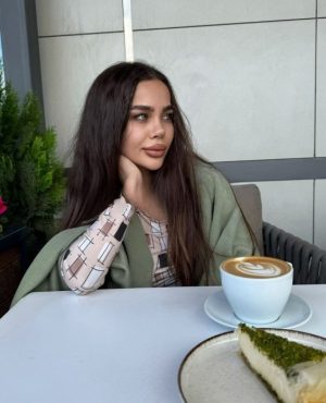 Aya, independent image 575446