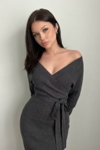 Laura, agency My girlfriend image 576073