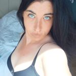 Yvonne, independent image 576093