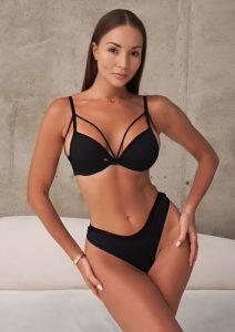 Bridget, independent image 576510