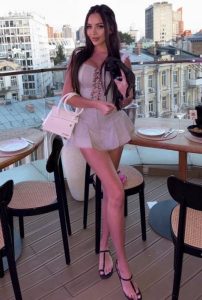 Elina, independent image 578091