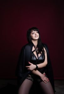 Mona, independent image 578258