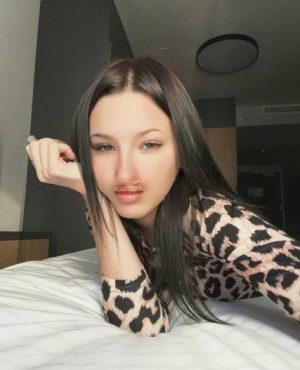 Emily, independent image 578274