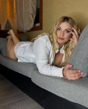 Viki, independent in Prague, photo 2