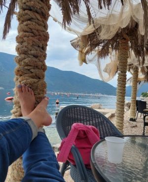 Aly, independent image 578742