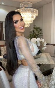 Scarlet, independent image 578996