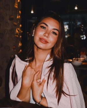 Gabriela, independent image 579058