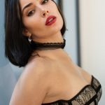 Zoe, independent image 579170