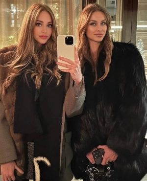 Anna & Nina "duo with girl", independent in Athens, photo 2
