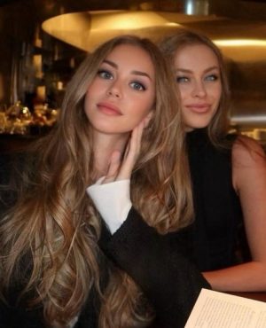 Anna & Nina "duo with girl", independent in Athens, photo 3
