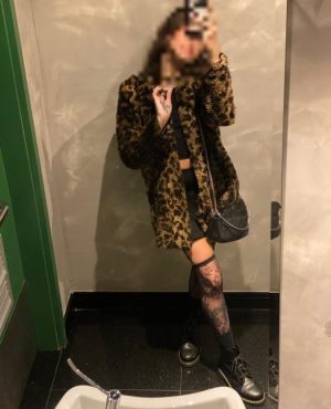 Levi, independent image 580057